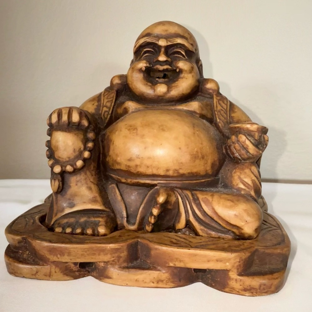 Hand-Carved Wooden Laughing Buddha Statue & Detachable Base – 5”